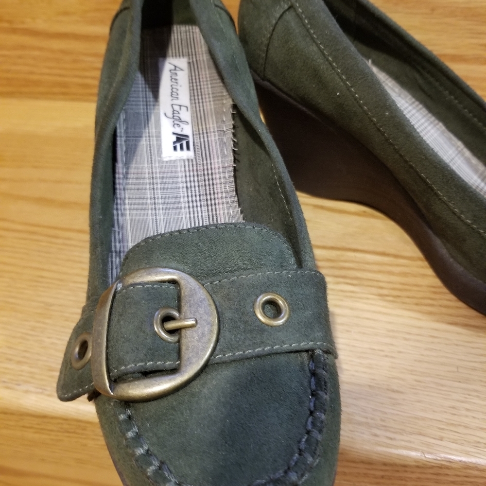 AMERICAN EAGLE SHOES - Picture 4 of 5